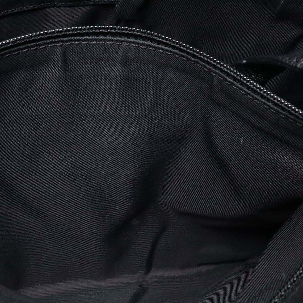 CHANEL Black Leather Shoulder Bag - Picture 9 of 10